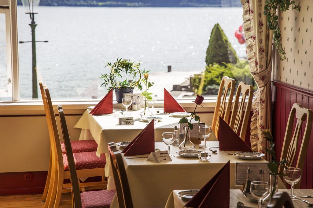 Leikanger Fjordhotel - Unike Hoteller Exterior foto
