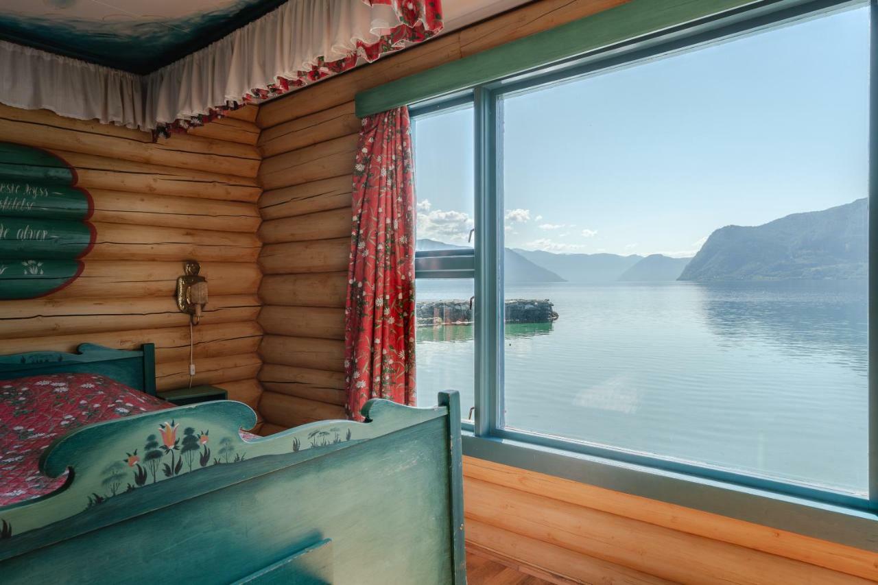 Leikanger Fjordhotel - Unike Hoteller Exterior foto