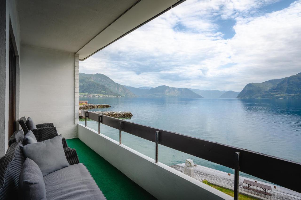 Leikanger Fjordhotel - Unike Hoteller Exterior foto